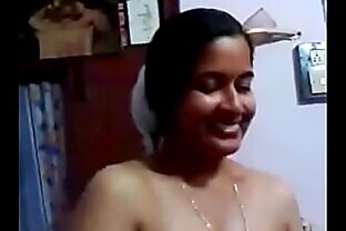 06-Kerala Thiruvananthapuram beautiful, hot and sexy Nithya aunty bathing super hit sex porn video poster