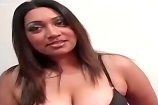 Busty Indian hottie strips on cam to demonstrate her smooth ass and nice boobs 5 min poster