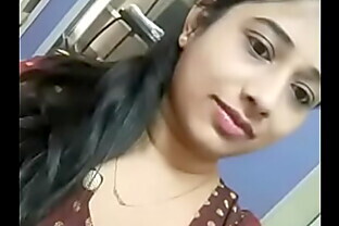 Desi Indian Nursery teacher leaked MMS showing pussy and boobs to boyfriend on camera