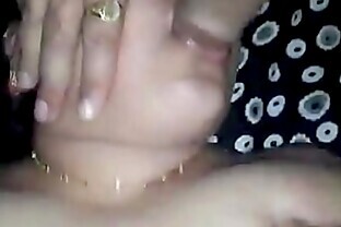 Desi mature aunty threesome fuck 58 sec