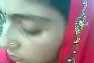 indian couple kissing 2 min