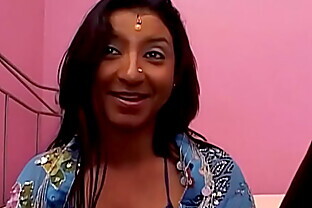 Indian bhabhi Karadi is doing her first adult movie to support her family 23 min
