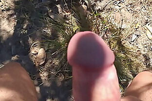 Gozando na fazenda. Punheta gostosa.