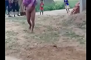 Desi Woman UpSaree