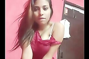 Desi Indian Girl Masturbatng at Home
