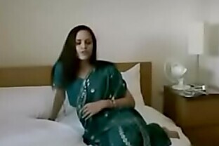 Sexy desi aunty with saree hindi audio sex 17 min poster
