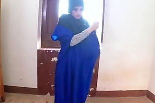 Exotic veiled muslim lady fucked balls deep