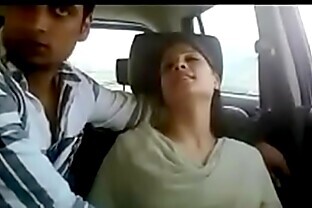 Indian couple gets naughty in car