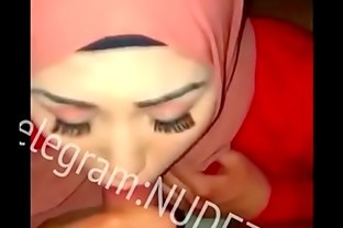 Arab suck