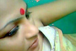 Desi Kharagpur bhabhi horny fuck with devar - Indian Porn Videos poster
