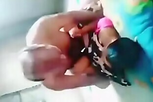 Desi girl fuck in money