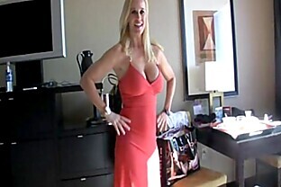 MILF Tabitha jerk off instructions taboo