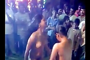 Indian tamil girls naked on street video clip - Wowmoyback - PornYC.com