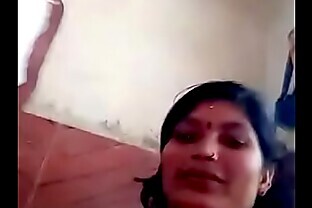 village aunty with pujari 2 min
