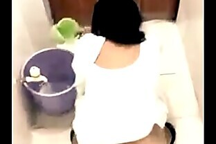 Big Ass Women Peeing