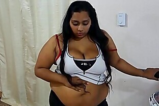 BBW Desi Rose exercise fail