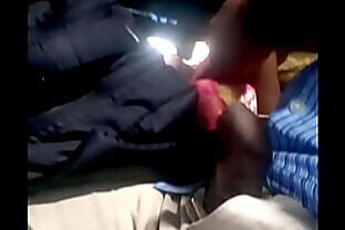 बस में जवान लड़के ने आंटी की चूत गीली कर दी 10 min